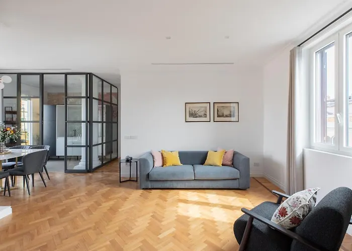 Iflat Home With Views